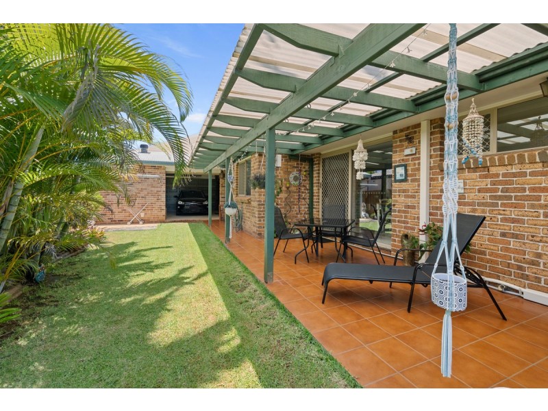 2 Tipplers Street, Victoria Point QLD 4165