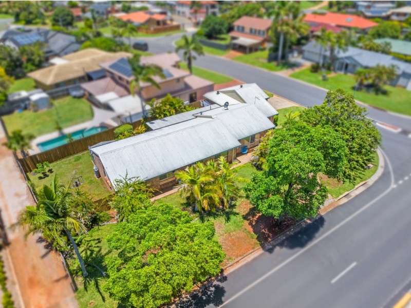 2 Tipplers Street, Victoria Point QLD 4165