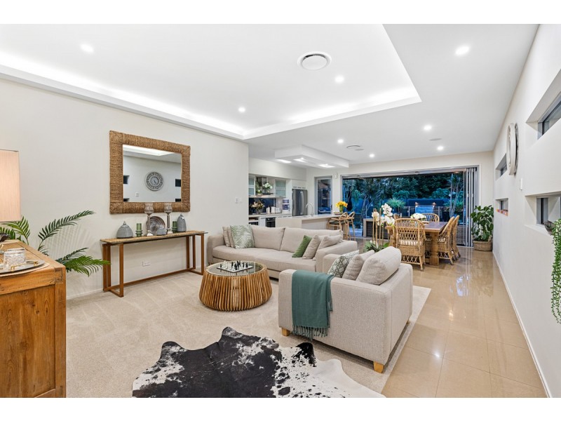 111 Torquay Road, Redland Bay QLD 4165