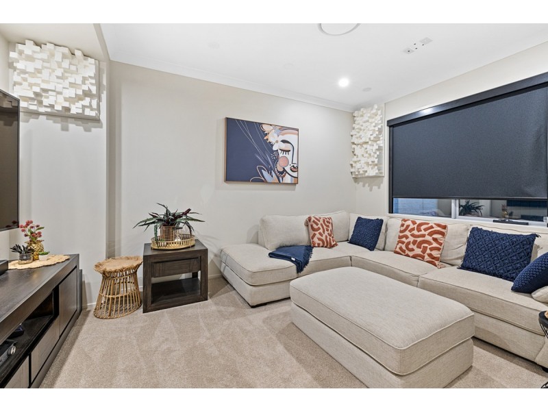 111 Torquay Road, Redland Bay QLD 4165