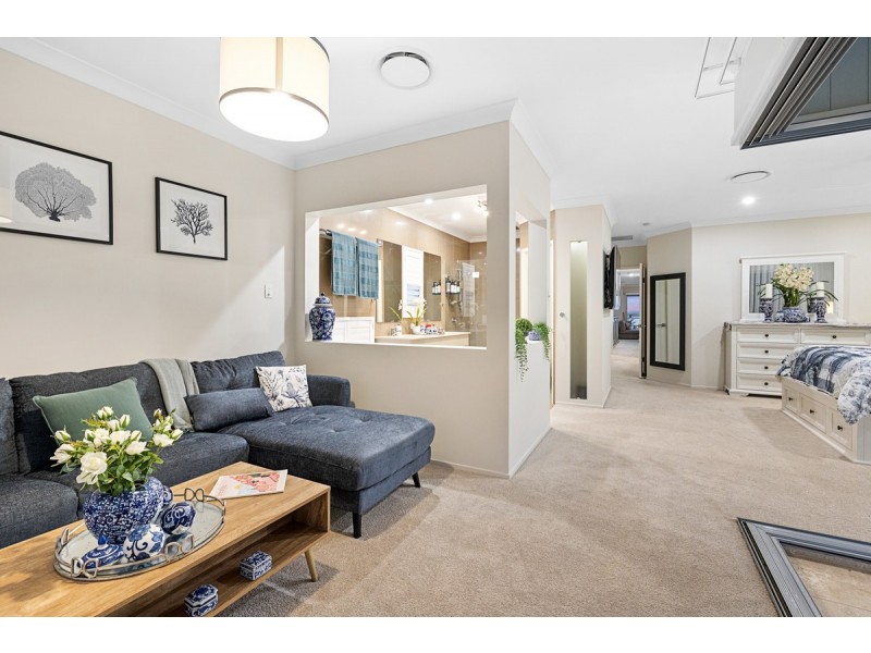 111 Torquay Road, Redland Bay QLD 4165