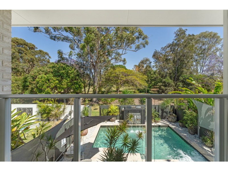 111 Torquay Road, Redland Bay QLD 4165