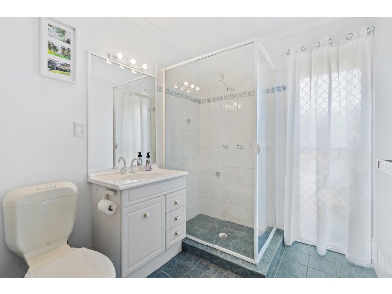 9 Kintyre Street, Victoria Point QLD 4165