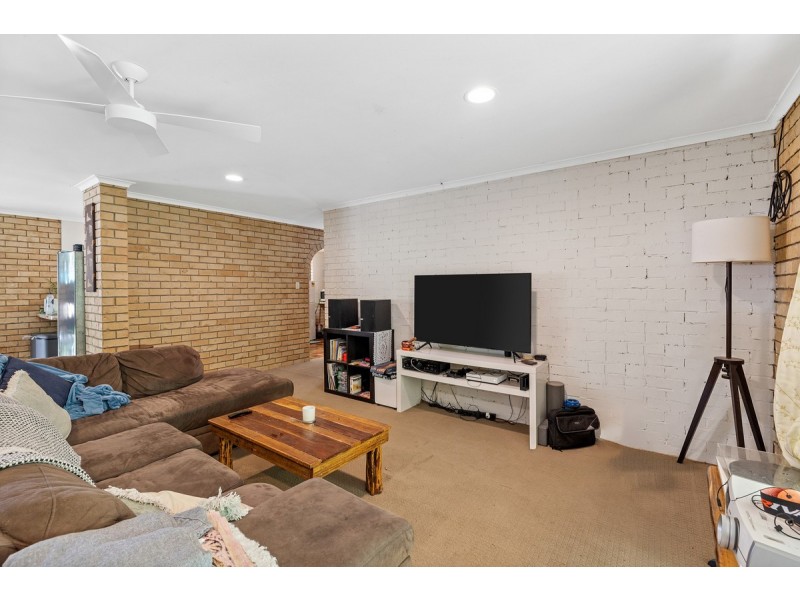 34 Vine Street, Redland Bay QLD 4165