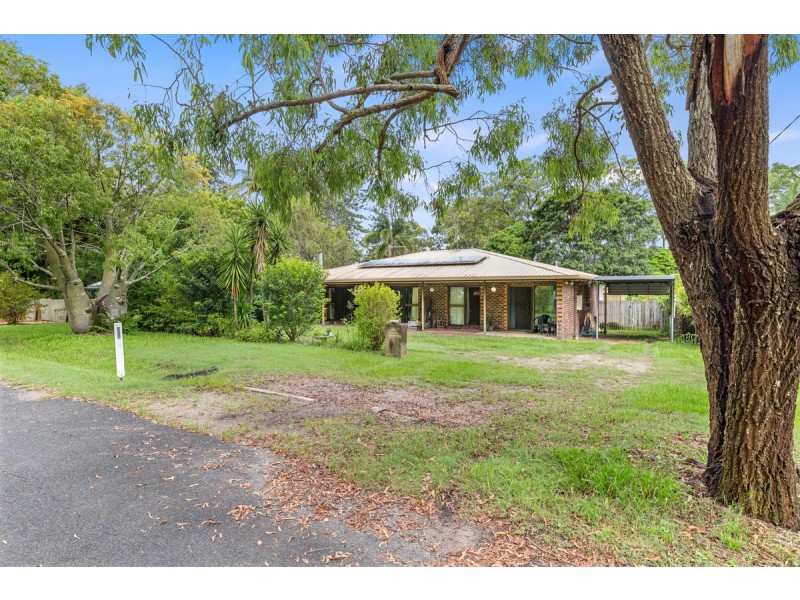 34 Vine Street, Redland Bay QLD 4165