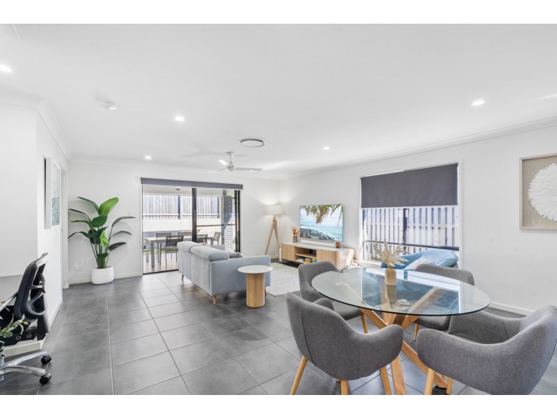 33 Condamine Crescent, Thornlands QLD 4164