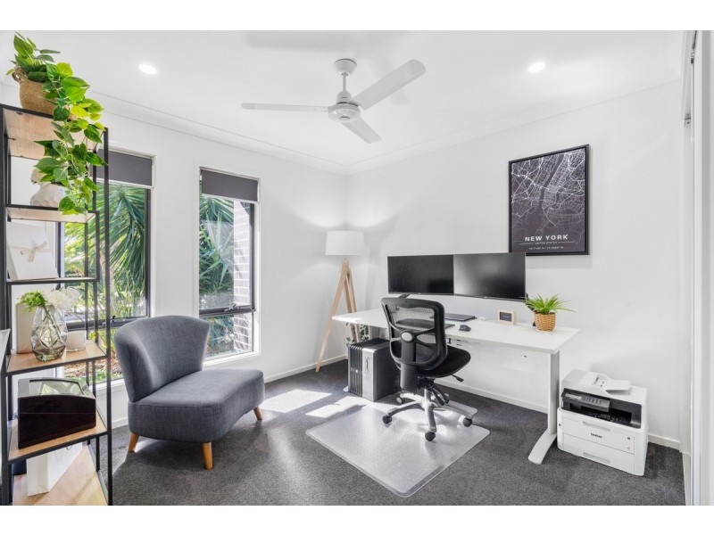 33 Condamine Crescent, Thornlands QLD 4164