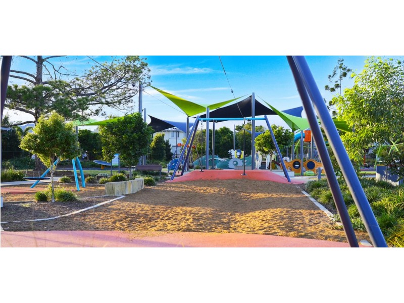 33 Condamine Crescent, Thornlands QLD 4164