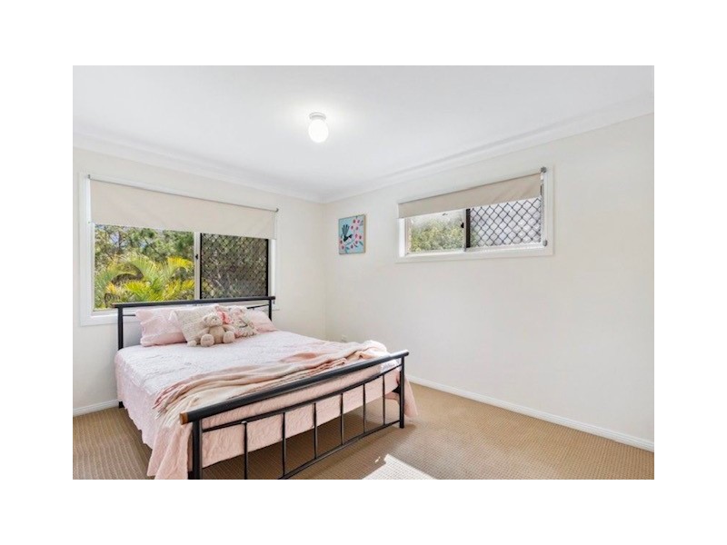 16 Hanover Drive, Alexandra Hills QLD 4161