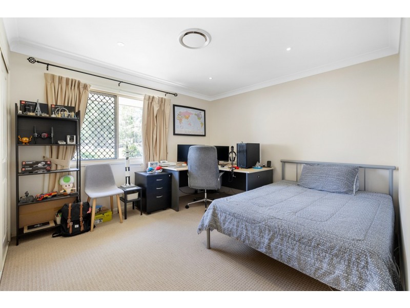 8 Hakea Place, Mount Cotton QLD 4165