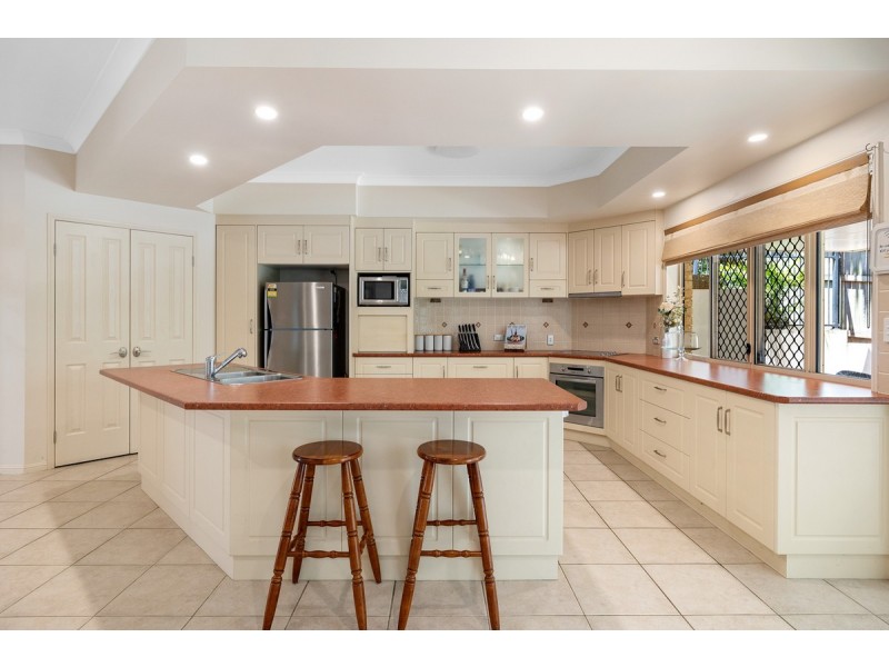8 Hakea Place, Mount Cotton QLD 4165