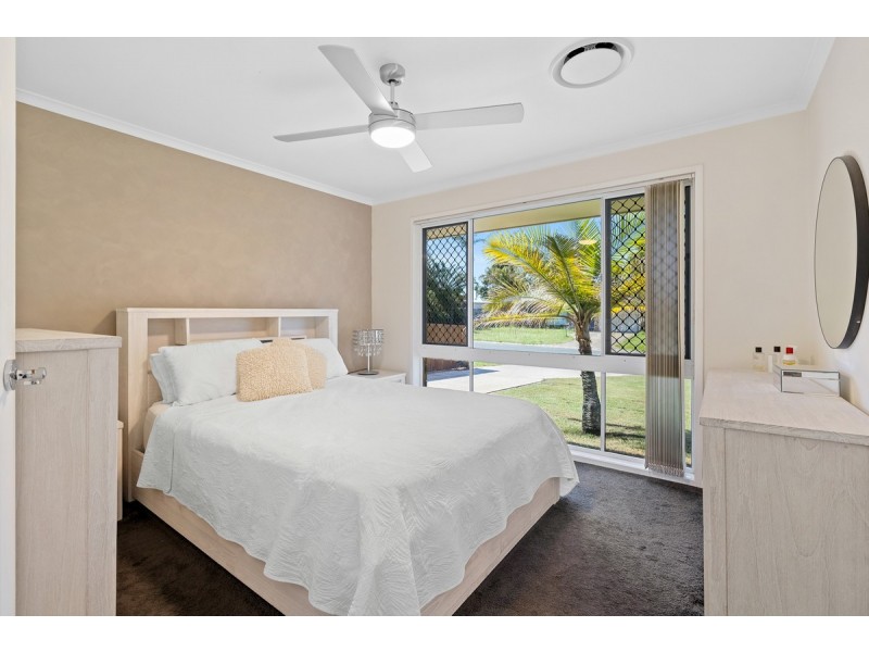 13 Heeler Court, Redland Bay QLD 4165
