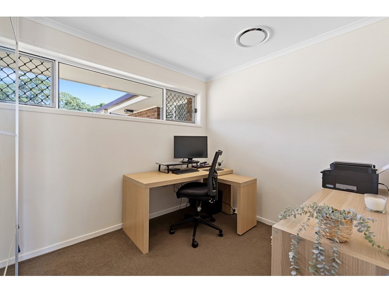 13 Heeler Court, Redland Bay QLD 4165