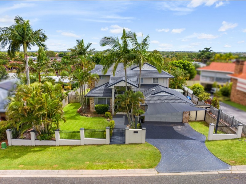 20 Kingfisher Crescent, Belmont QLD 4153