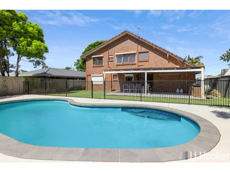 5 Scott Street, Redland Bay QLD 4165