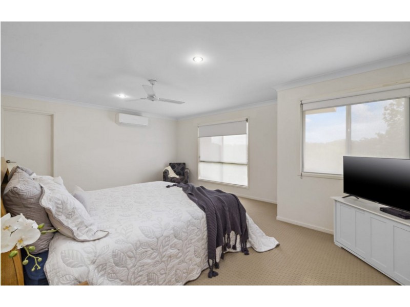 22 Keswick Place, Redland Bay QLD 4165