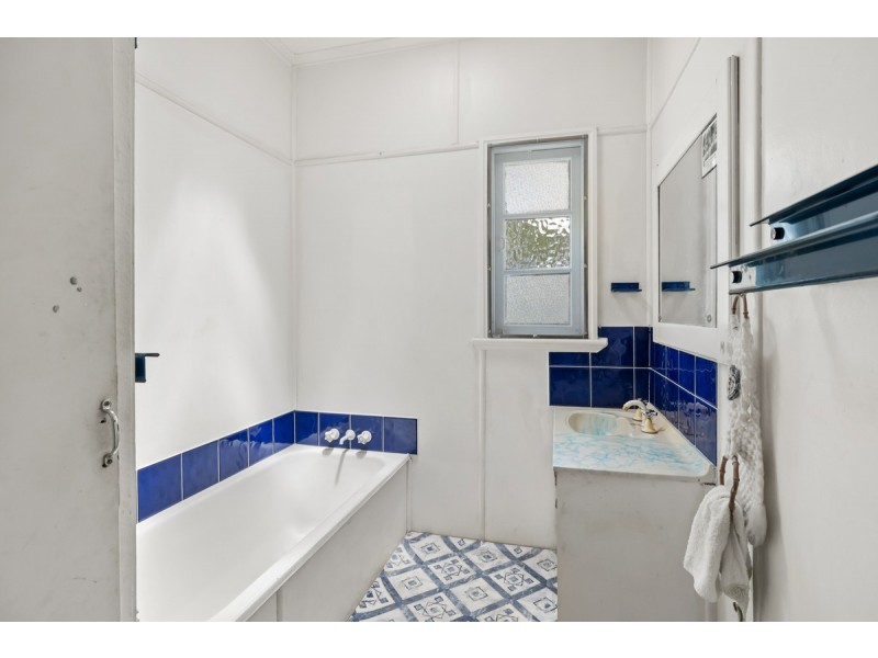 83-85 Cleveland Redland Bay Road, Thornlands QLD 4164