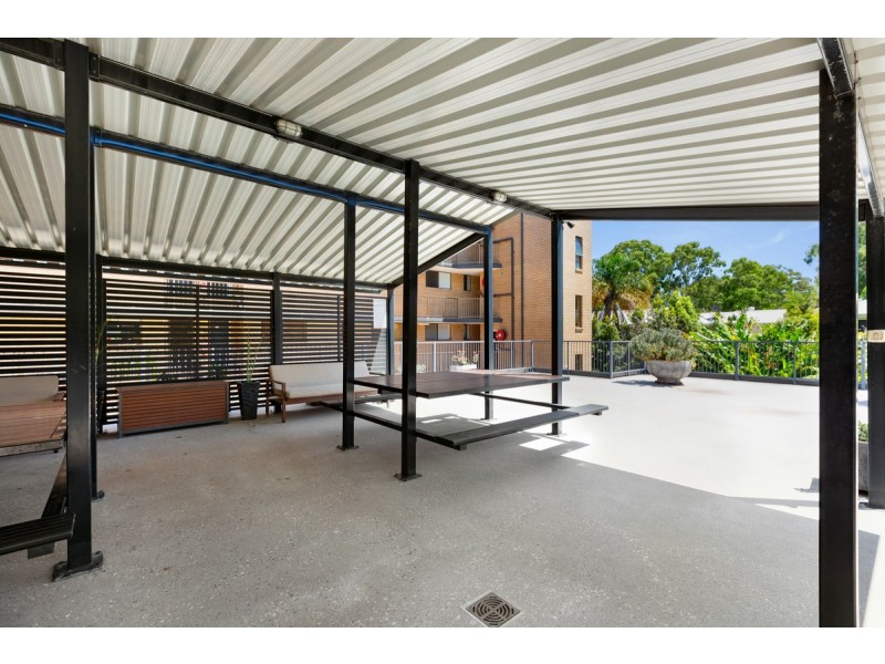 15/11-15 Wharf Street, Cleveland QLD 4163