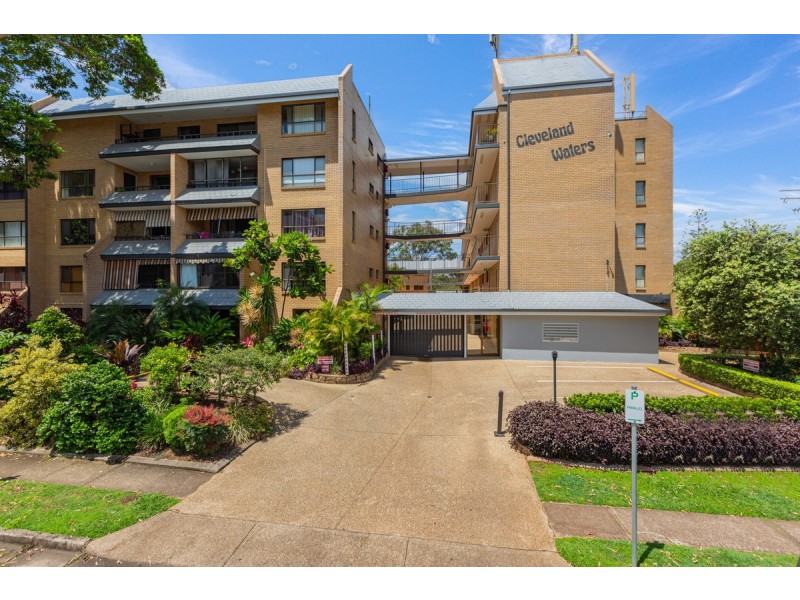15/11-15 Wharf Street, Cleveland QLD 4163