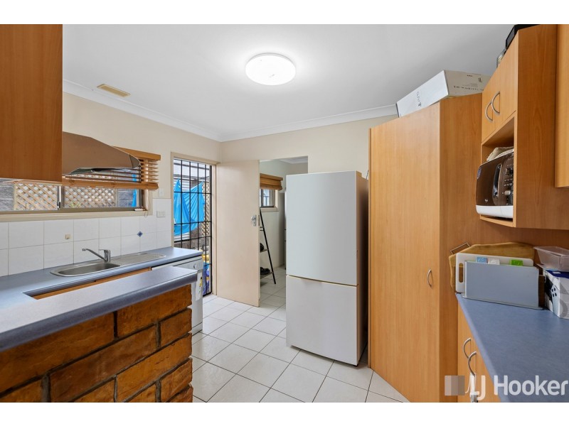 4 Sherlock Street, Victoria Point QLD 4165