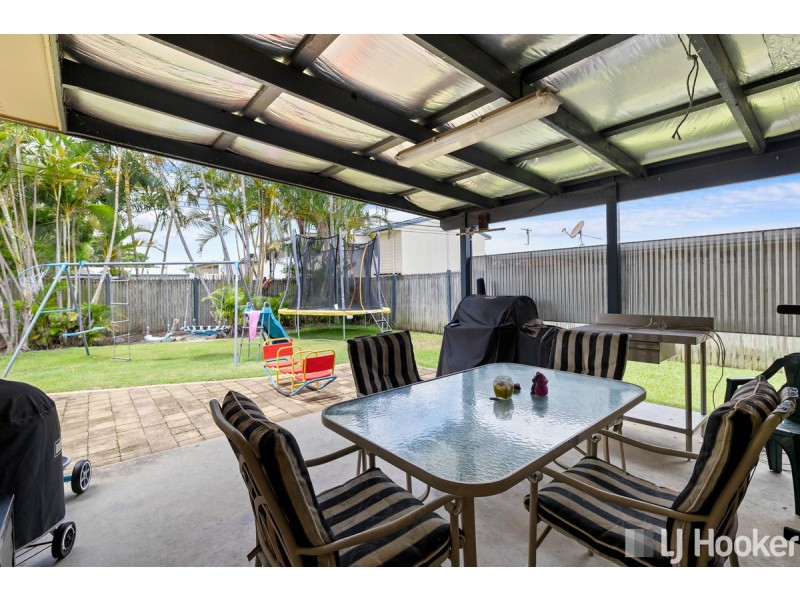 4 Sherlock Street, Victoria Point QLD 4165