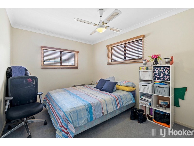 4 Sherlock Street, Victoria Point QLD 4165