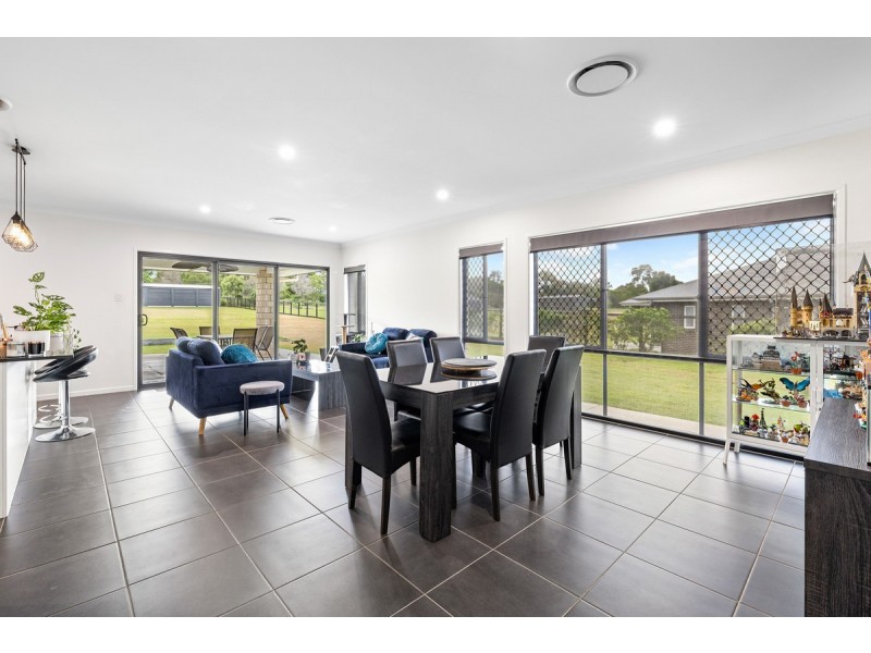 117-121 Melrose Place, New Beith QLD 4124