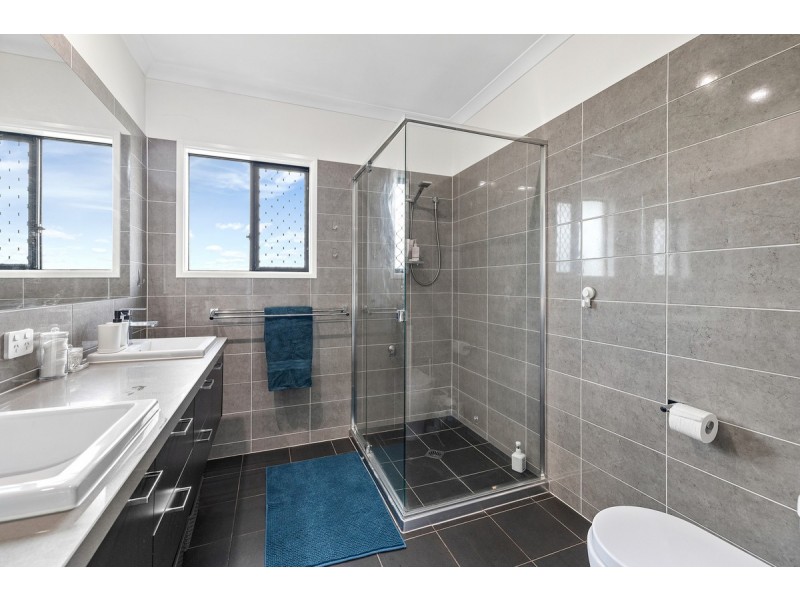 117-121 Melrose Place, New Beith QLD 4124