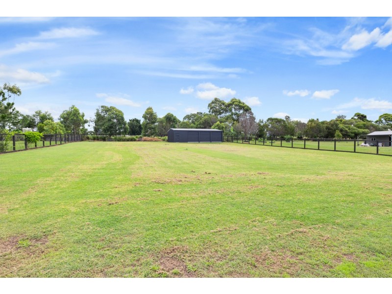 117-121 Melrose Place, New Beith QLD 4124