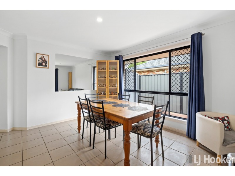 9 Timkelnik Crescent, Victoria Point QLD 4165