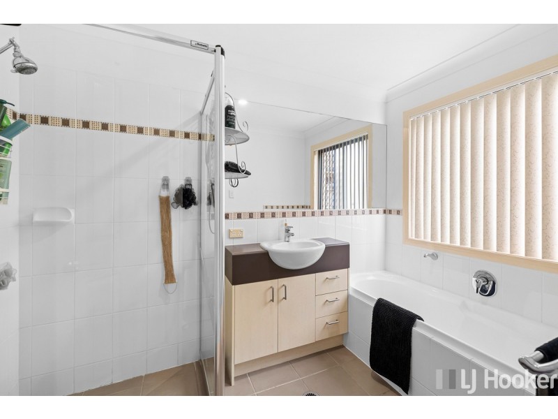 9 Timkelnik Crescent, Victoria Point QLD 4165