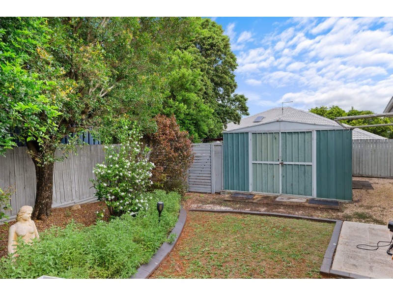 13 Attenborough Circuit, Redland Bay QLD 4165