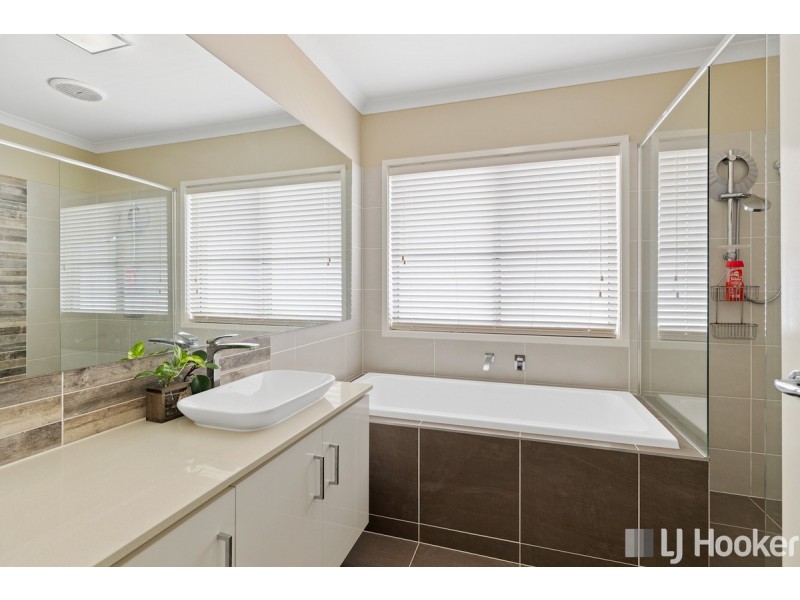 50 Waterville Drive, Thornlands QLD 4164