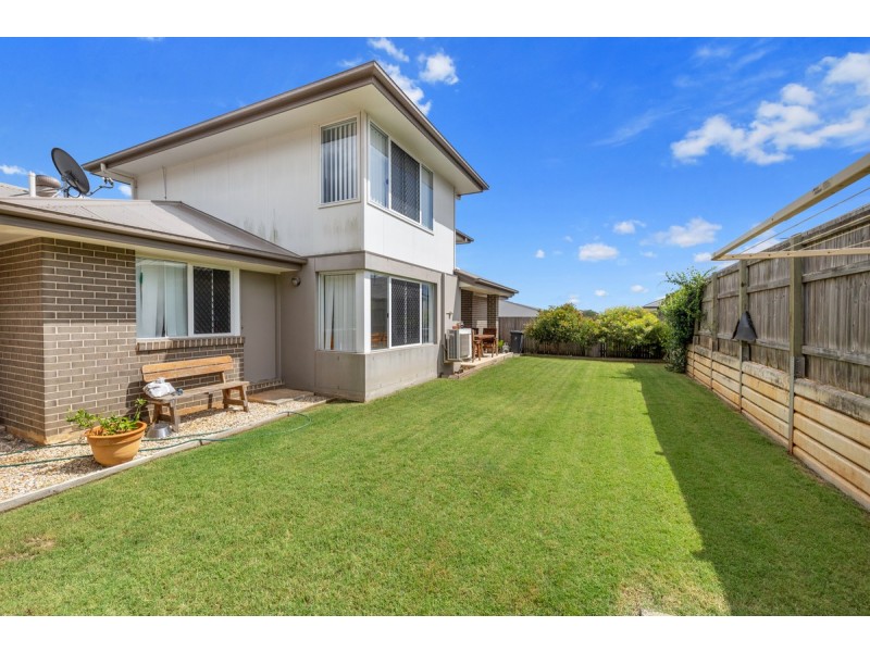 39 Lynch Crescent, Birkdale QLD 4159