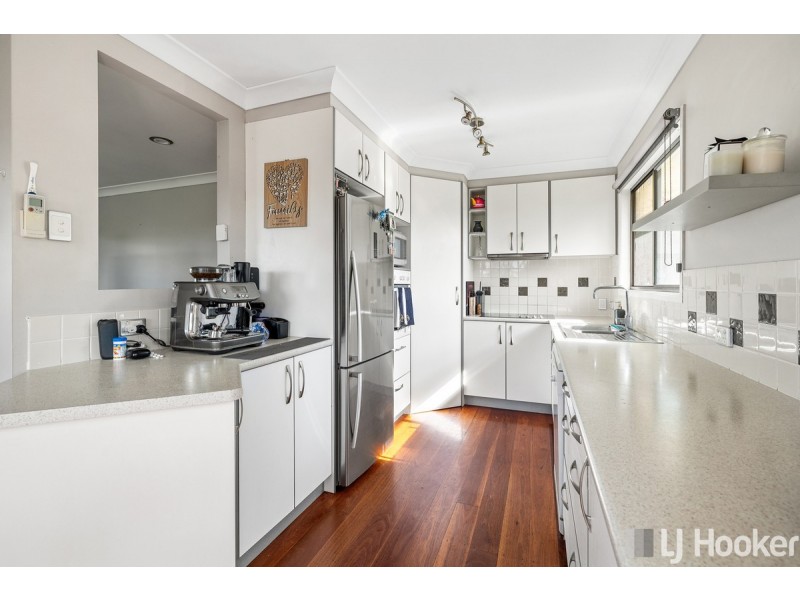 24 Henley Street, Alexandra Hills QLD 4161