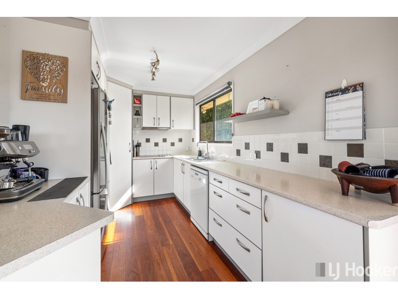 24 Henley Street, Alexandra Hills QLD 4161