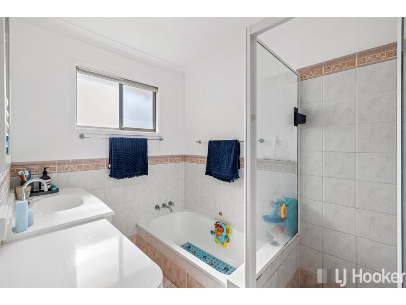 24 Henley Street, Alexandra Hills QLD 4161