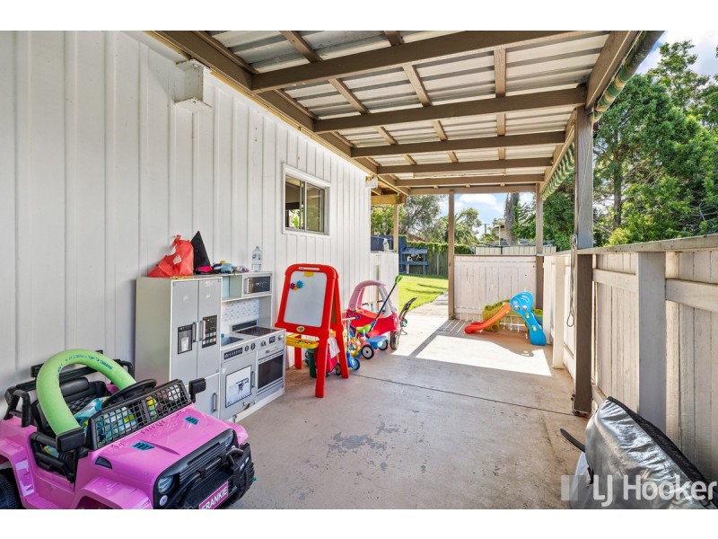 24 Henley Street, Alexandra Hills QLD 4161