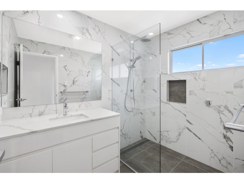 112 Mount Cotton Road, Capalaba QLD 4157