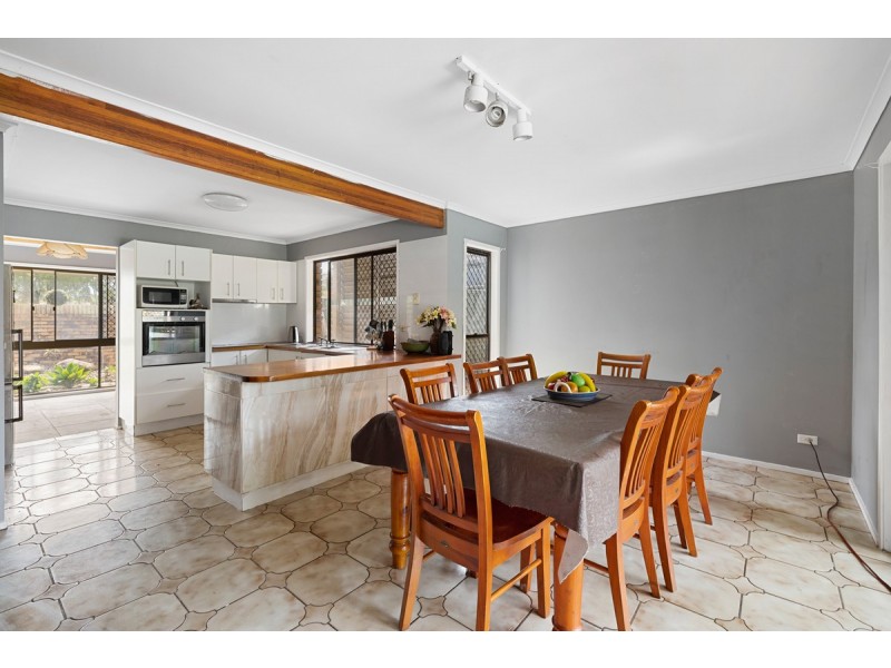 298 Bloomfield Street, Cleveland QLD 4163