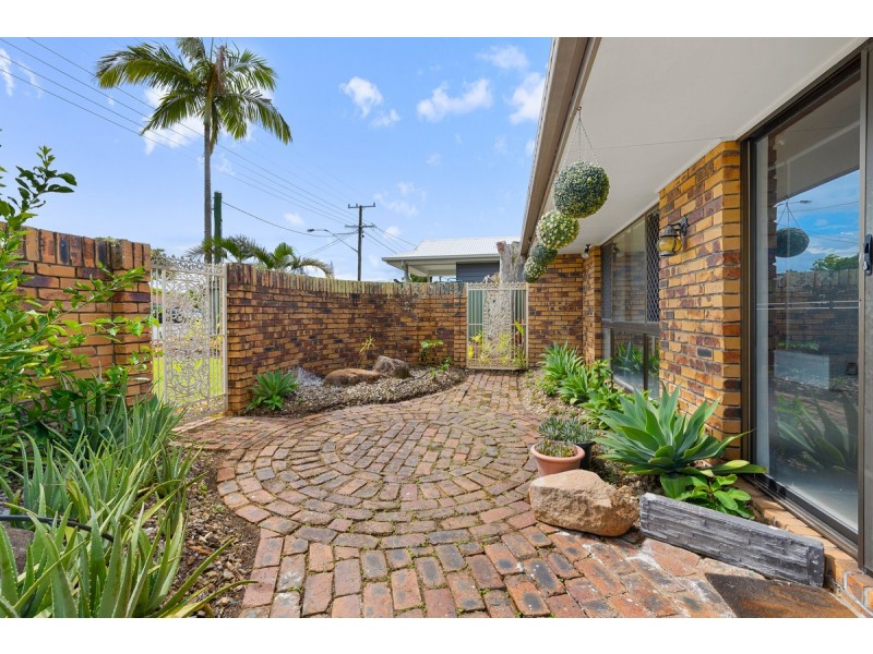 298 Bloomfield Street, Cleveland QLD 4163