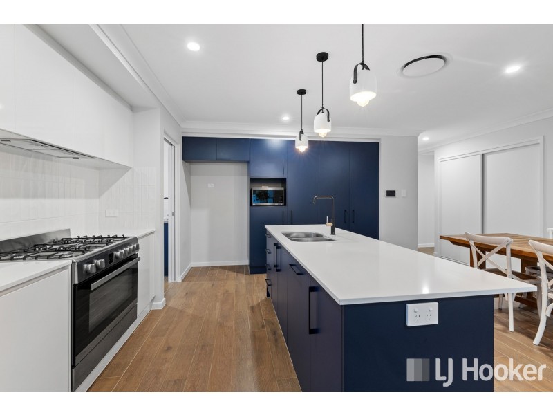 1 Glendevon Street, Thornlands QLD 4164