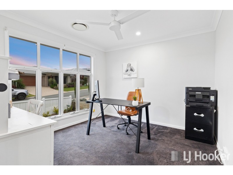 1 Glendevon Street, Thornlands QLD 4164