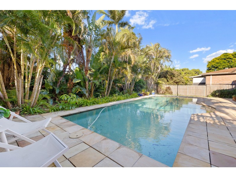 10 Waterford Crescent, Ormiston QLD 4160