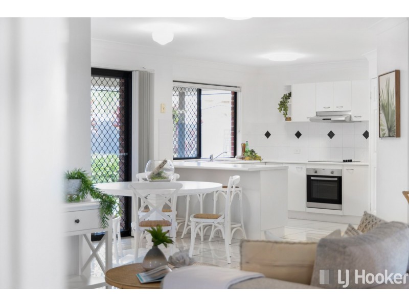 2 Gahnia Court, Victoria Point QLD 4165