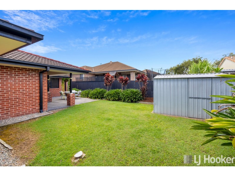 2 Gahnia Court, Victoria Point QLD 4165