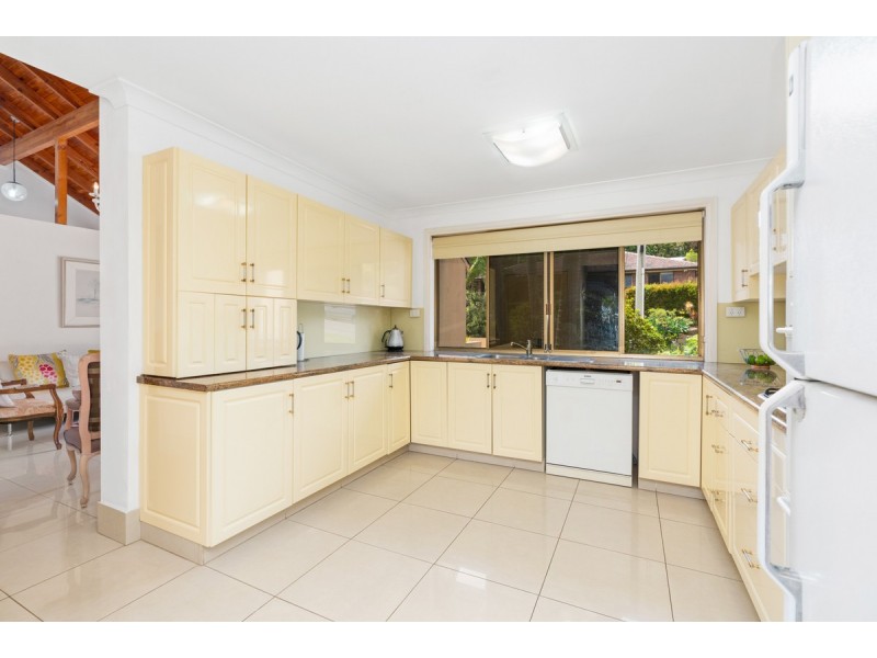 16 Arafura Street, Upper Mount Gravatt QLD 4122