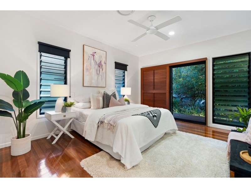 46D Trinder Road, Ashgrove QLD 4060