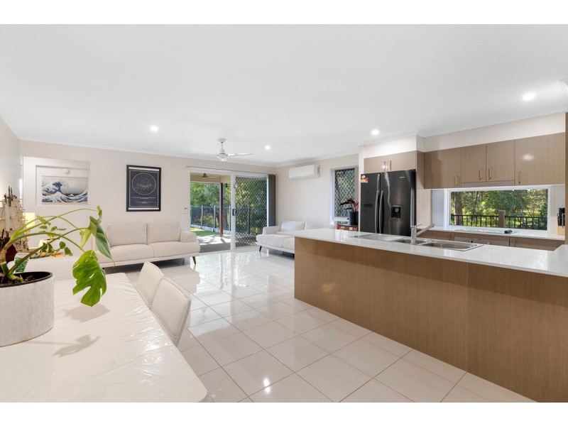 34 Freshwater Street, Thornlands QLD 4164