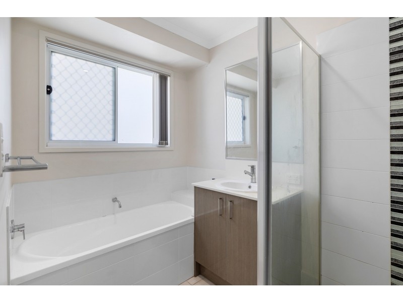 34 Freshwater Street, Thornlands QLD 4164